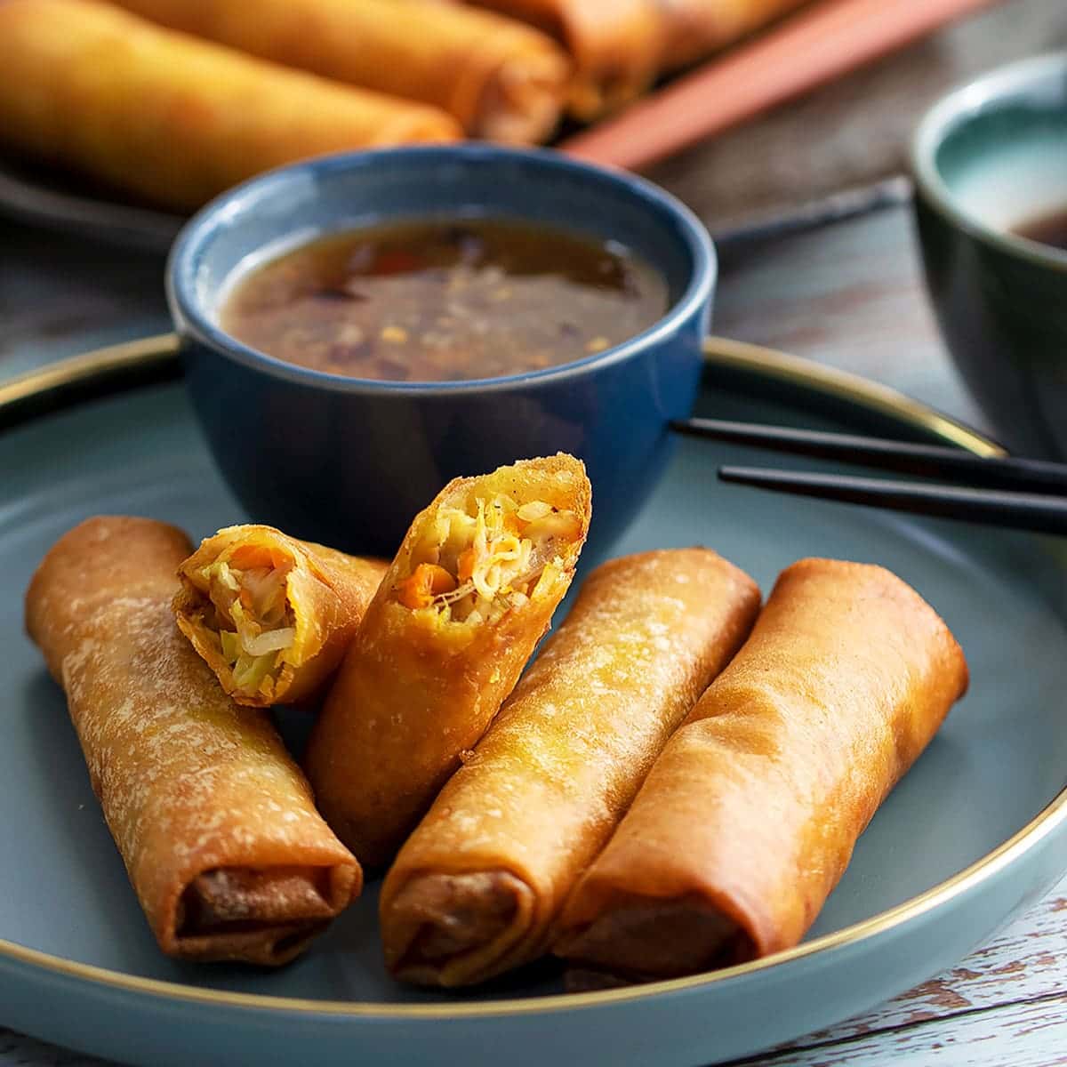 CHICKEN SPRING ROLL